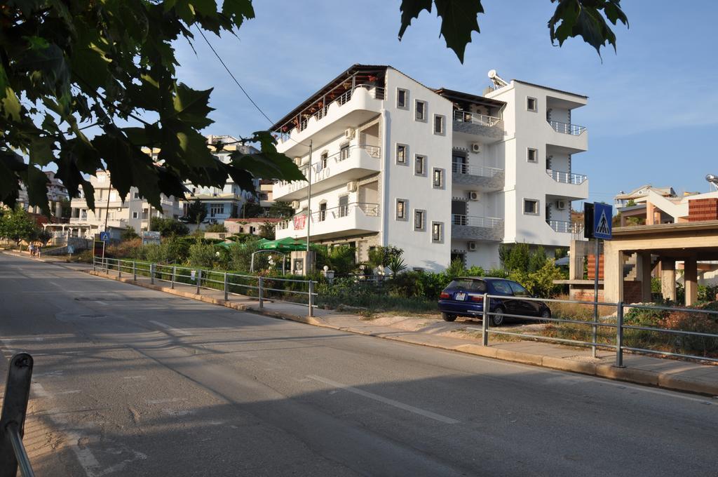 Hotel Ilio Ksamil Bagian luar foto